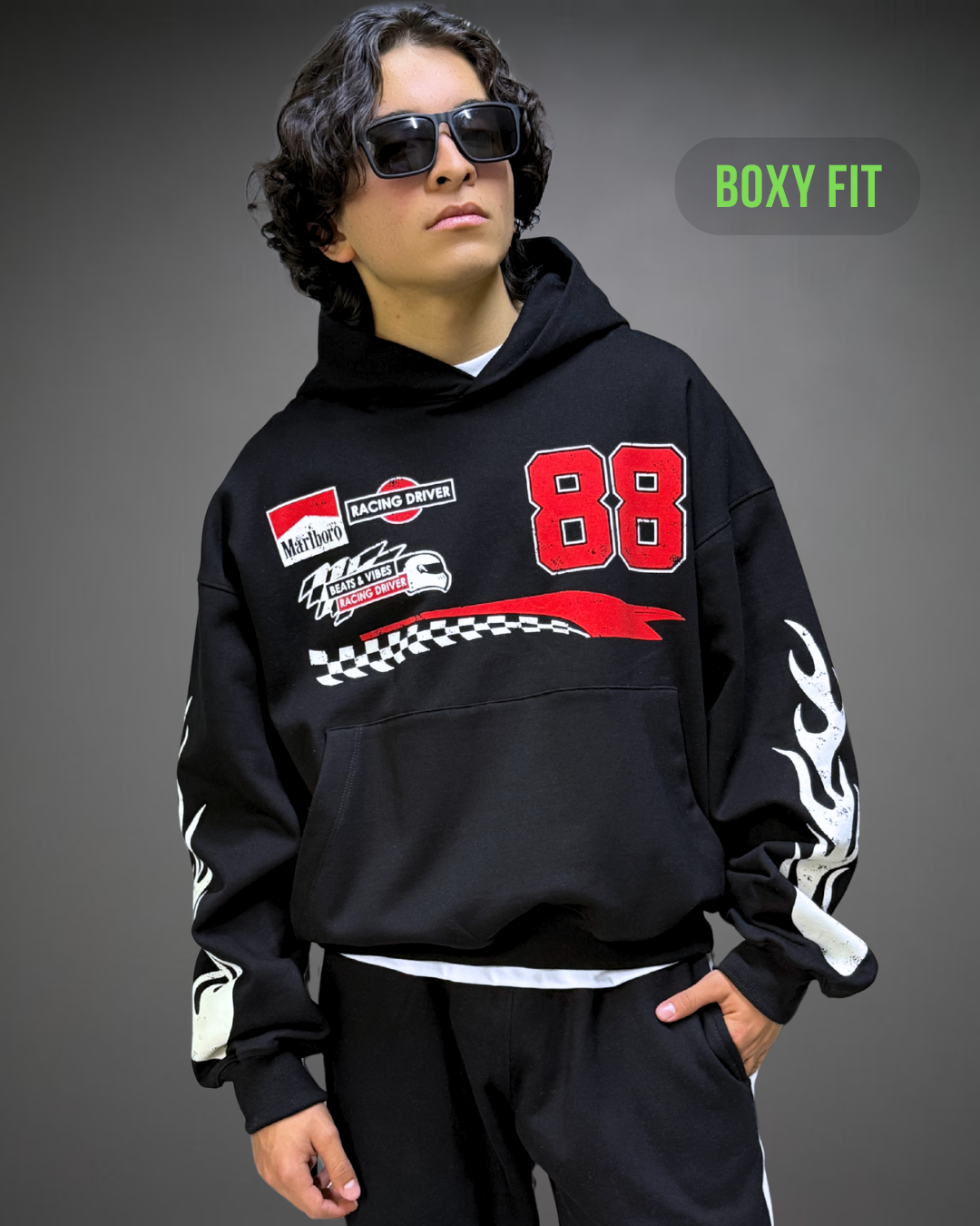 Hoodie Crop Oversize Marlboro 88 - Negro 2.0