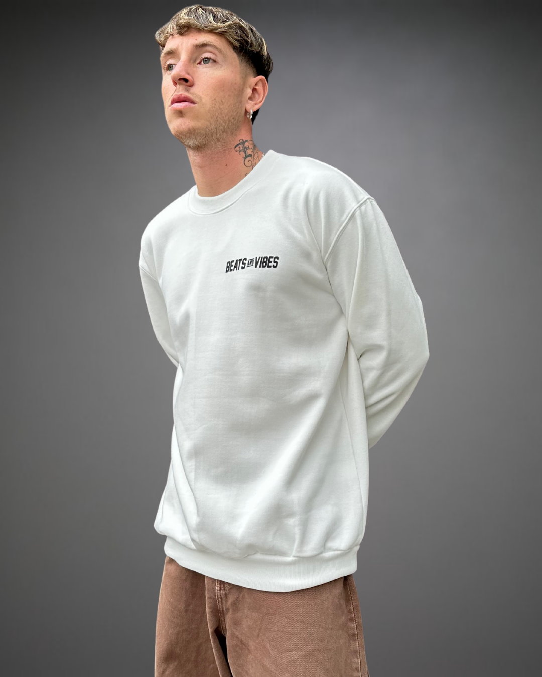 Polera Hombre Oversize Leaders - Blanco Vainilla