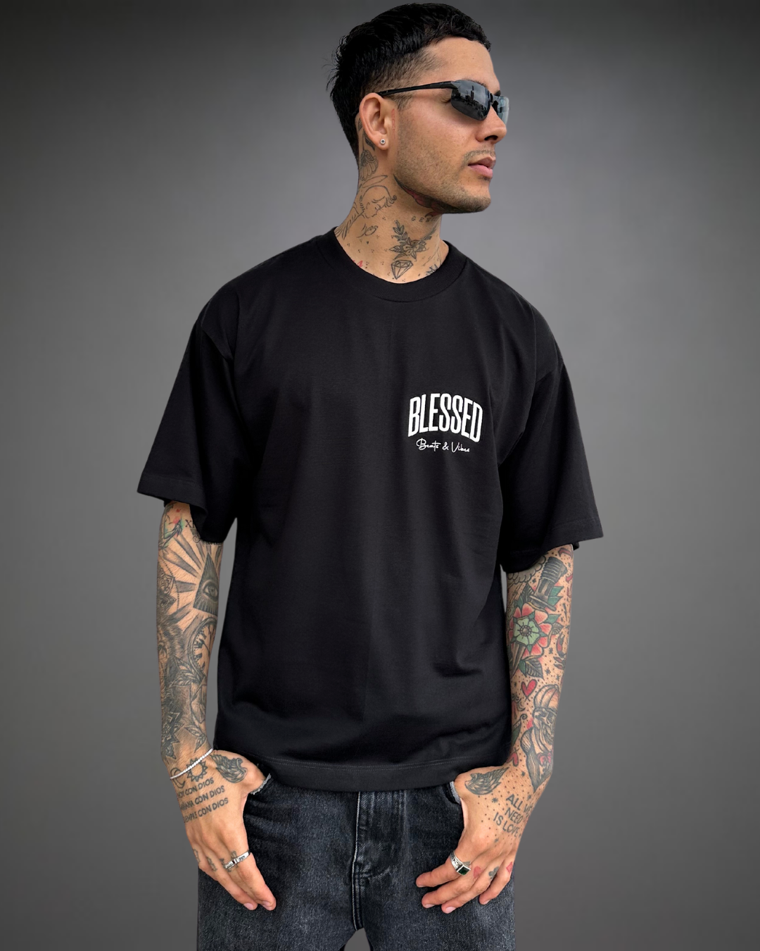 Polo Hombre Boxy Fit BLESSED - Negro