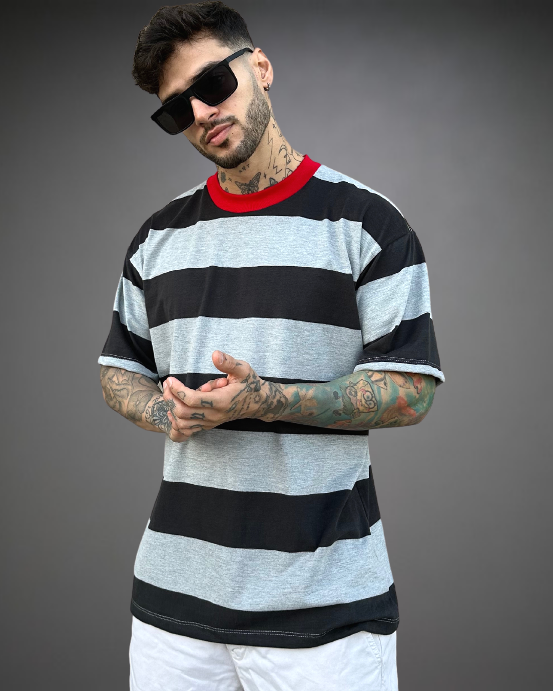 Polo Hombre Oversize StripedOut - Negro