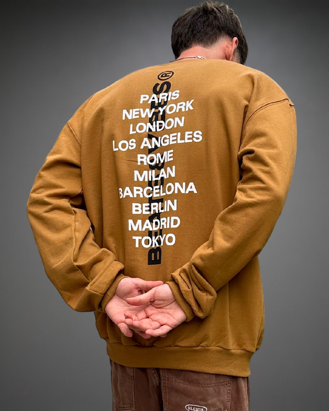 Polera Hombre Oversize Global Beats - Camello