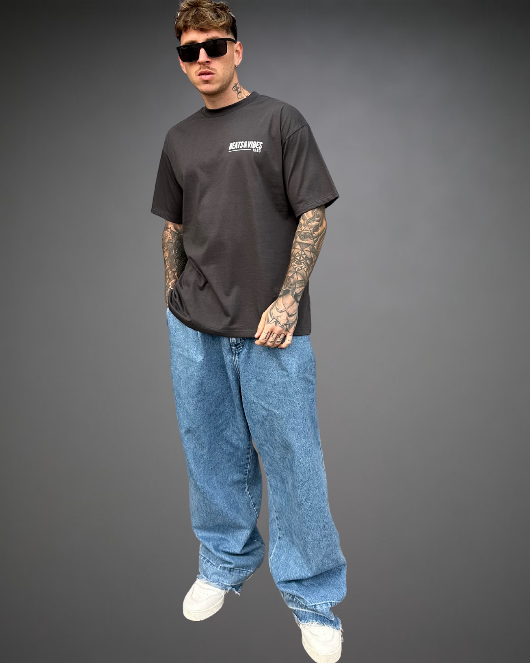 Polo Hombre Oversize Behold - Plomo