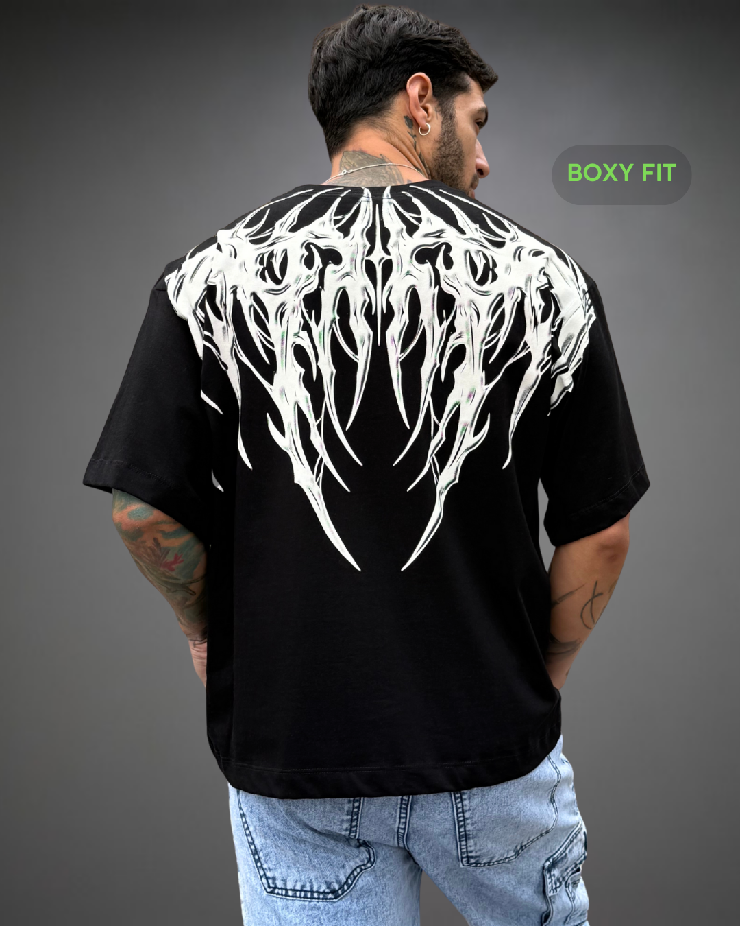 Polo Hombre Boxy Fit True Tribal - Negro
