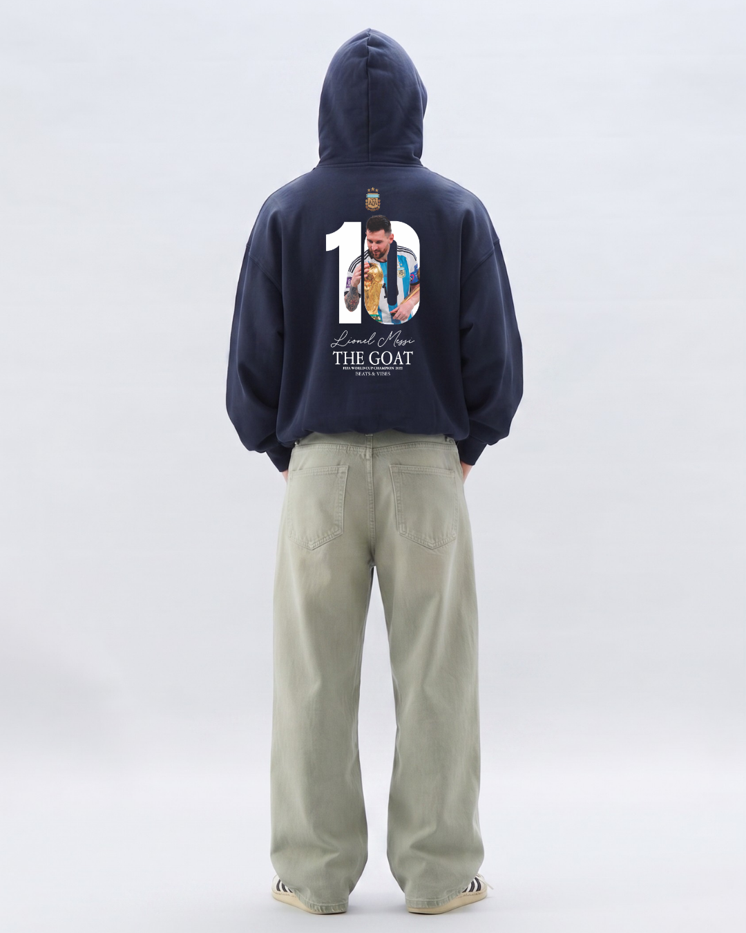 Hoodie "Messi THE GOAT" – Edición Campeón del Mundo / Azul Noche