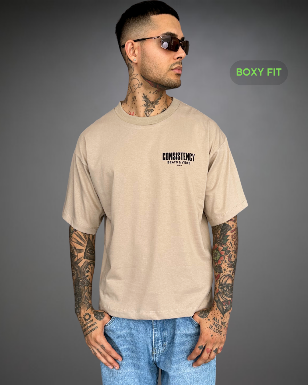 Polo Hombre Boxy Fit CONSISTENCY - Arena Oscuro