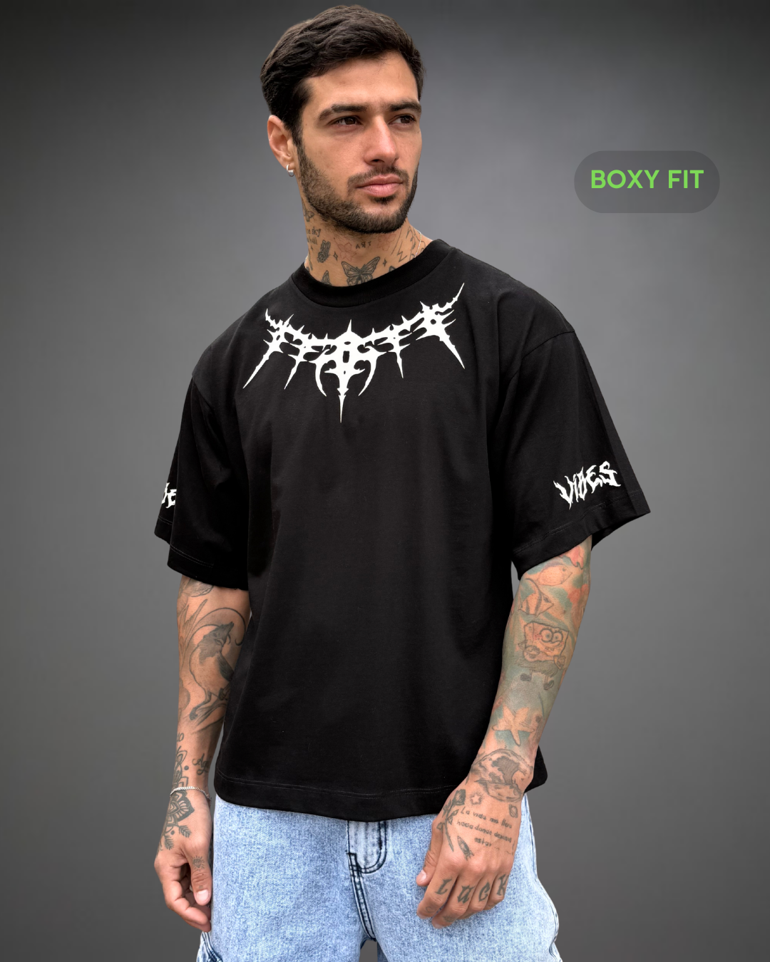 Polo Hombre Boxy Fit Rounded Tribe Neck - Negro