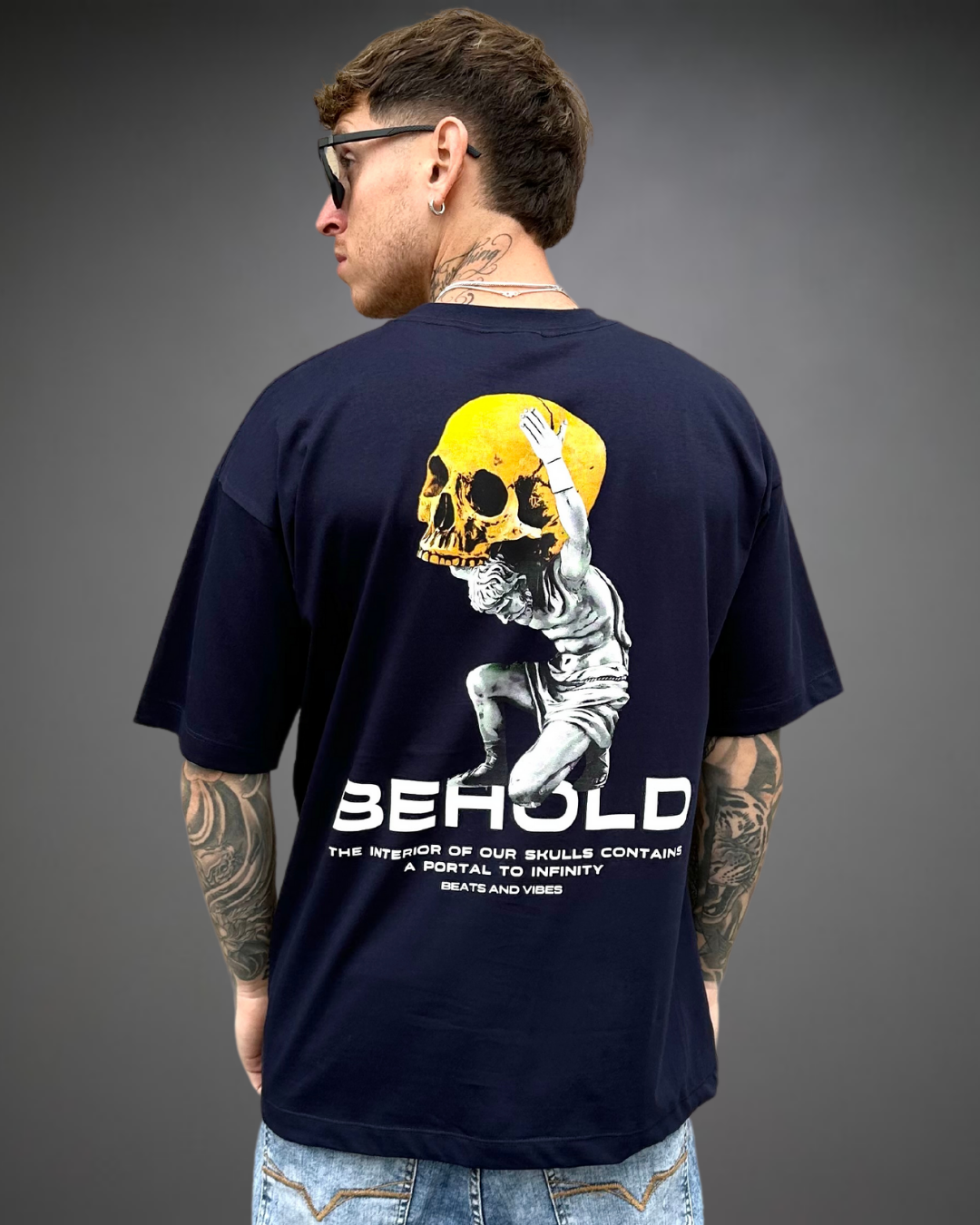 Polo Hombre Oversize Behold - Azul Noche