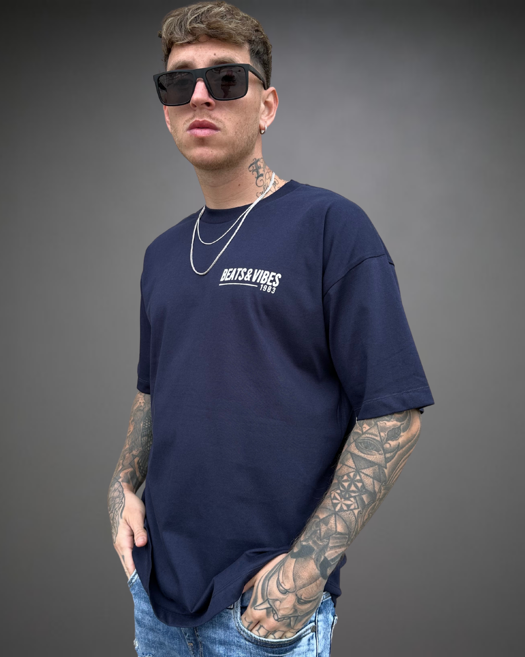 Polo Hombre Oversize Behold - Azul Noche