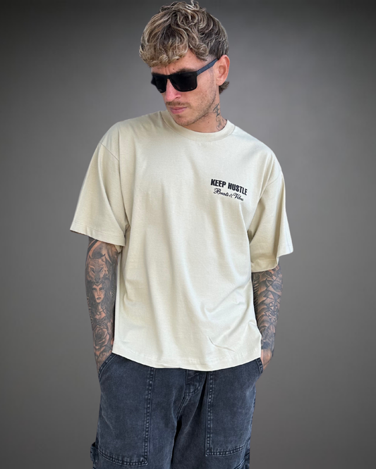 Polo Hombre Boxy Fit Be Rich - Arena