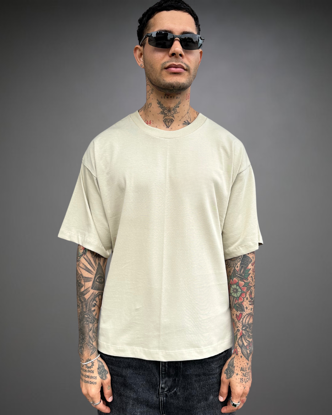Polo Hombre Boxy Fit Sin Estampado - Arena