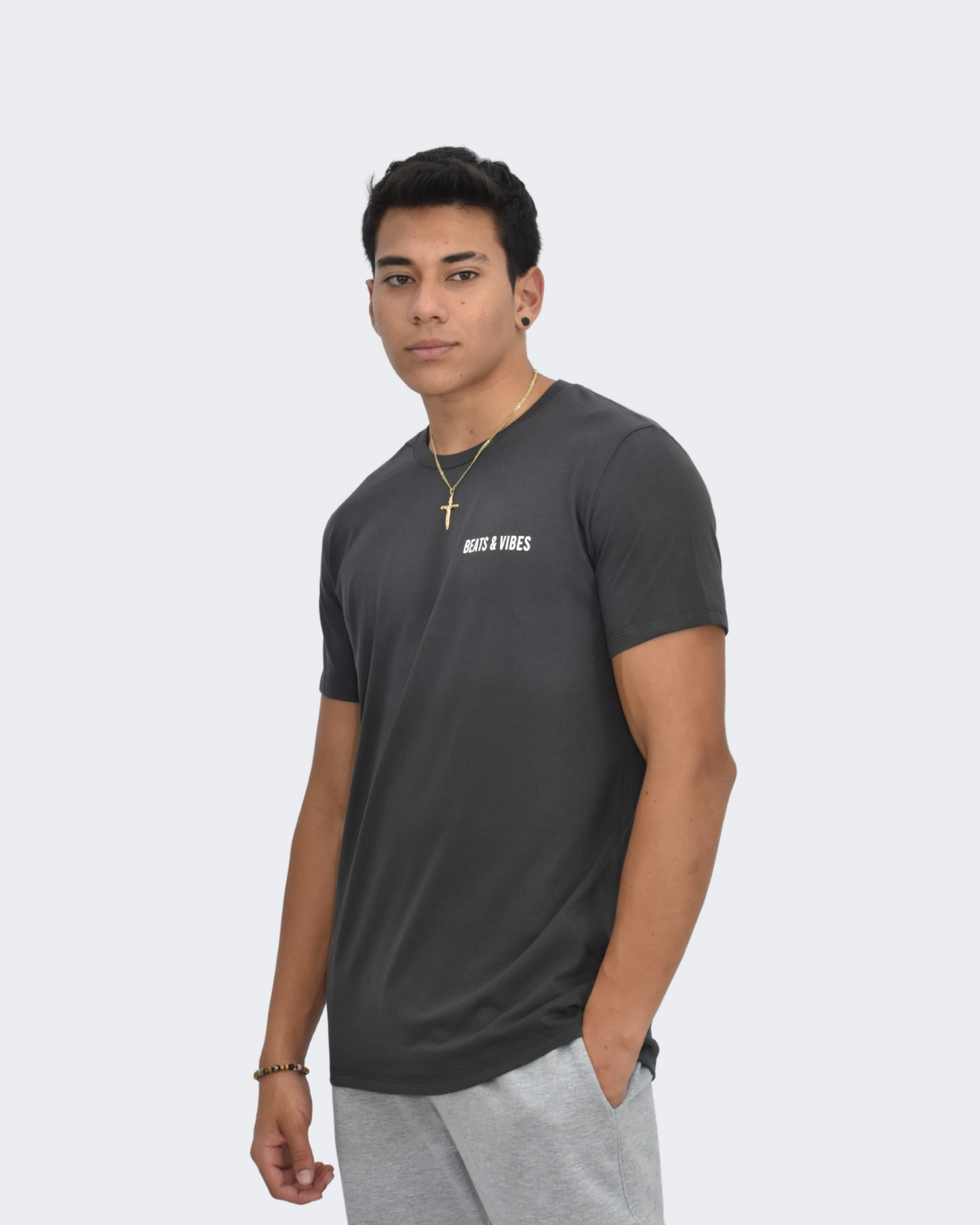 Polo Hombre Vertical Skulls - Plomo