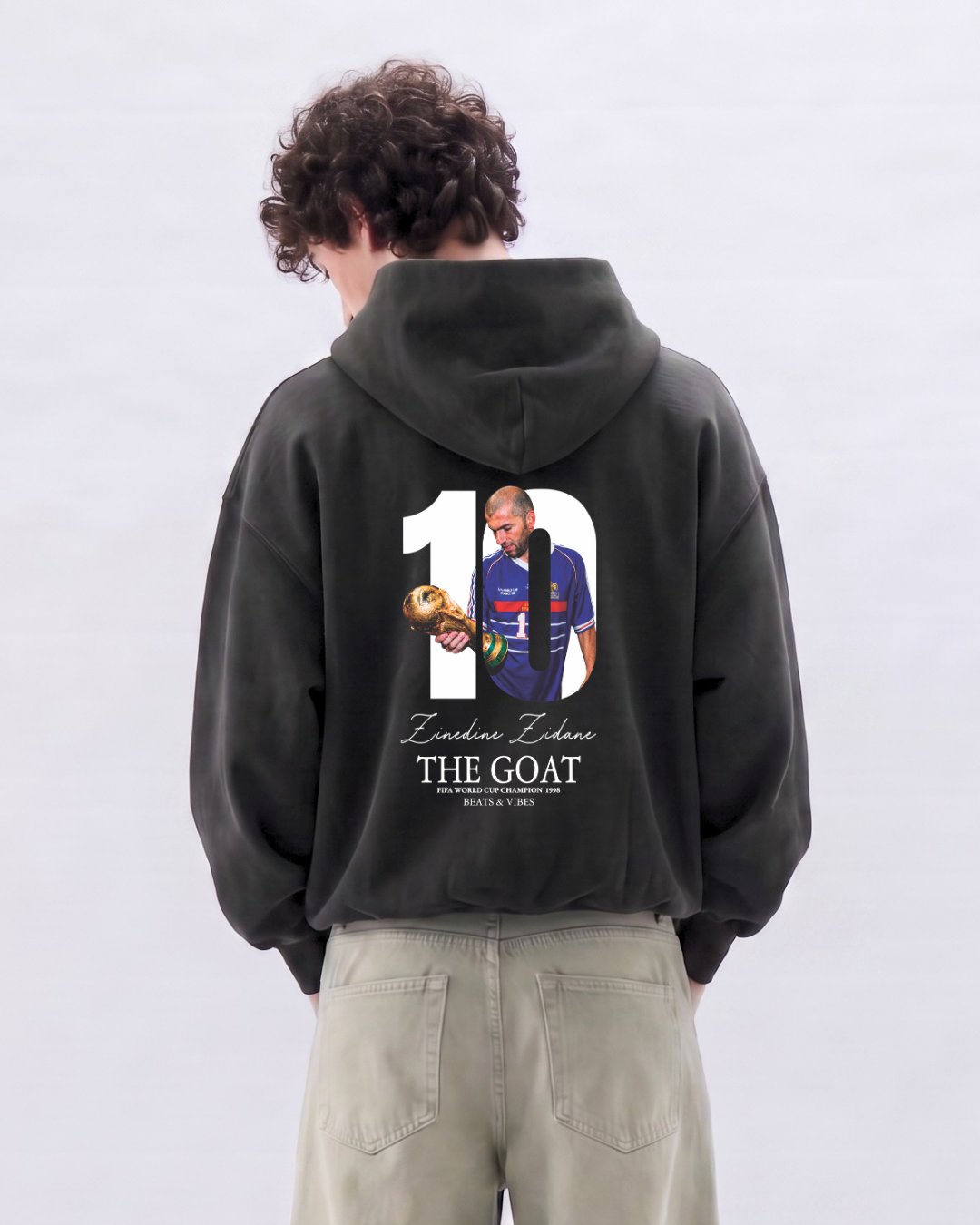 Hoodie "Zidane THE GOAT" – Edición Campeón del Mundo / Negro