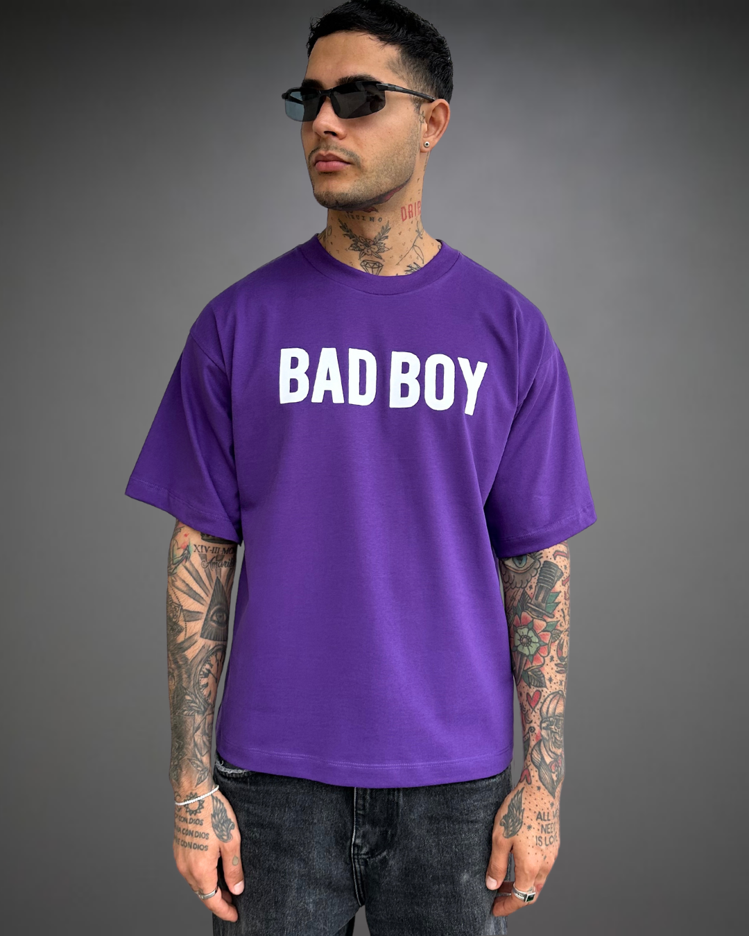 Polo Hombre Boxy Fit Bad Boys - Morado