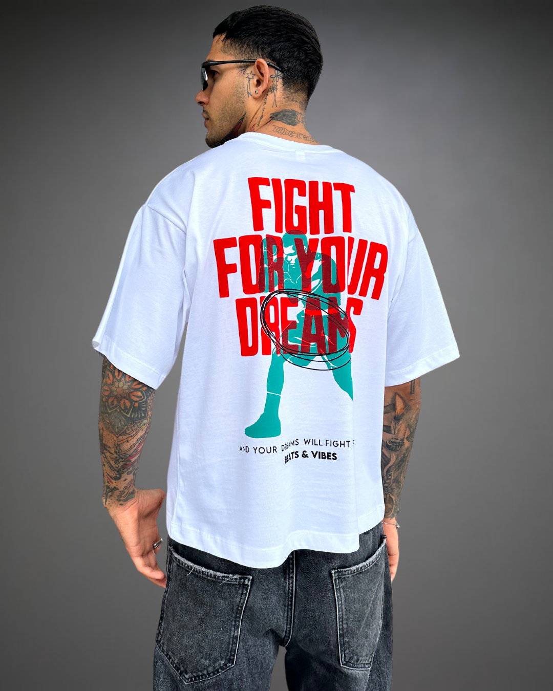 Polo Hombre Boxy Fit Fight for Your Dreams - Blanco