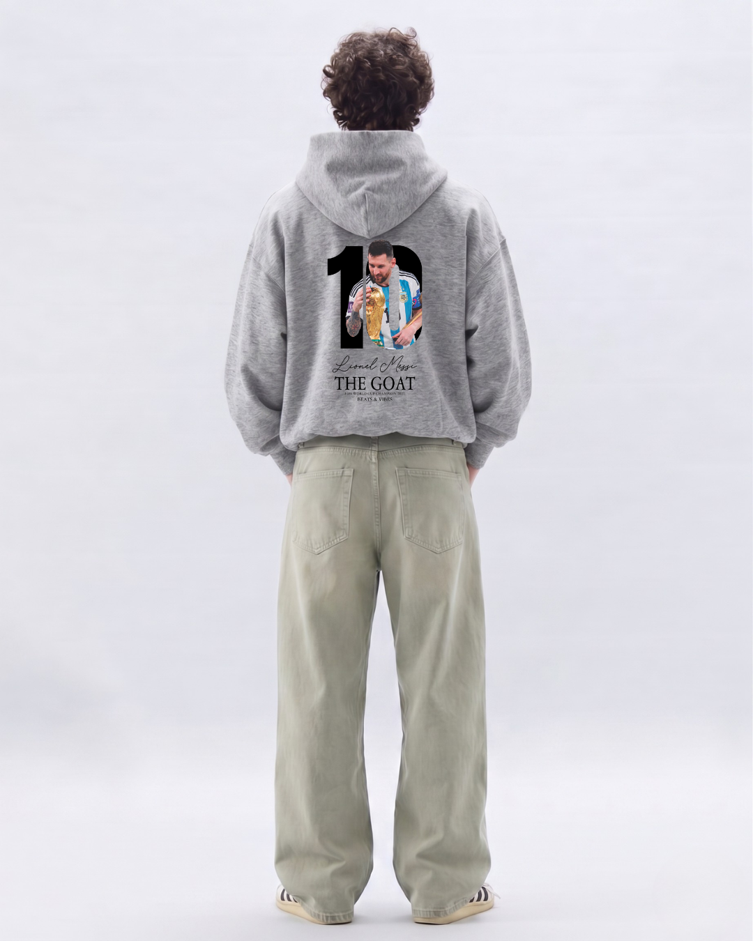 Hoodie "Messi THE GOAT" – Edición Campeón del Mundo / Gris