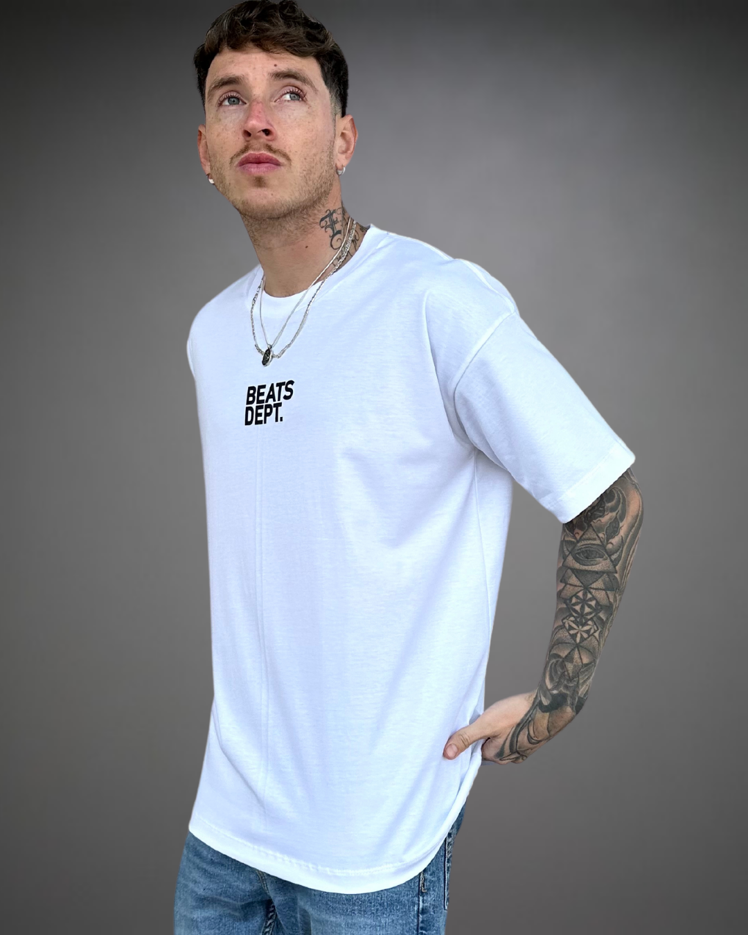 Polo Hombre Oversize Beats Dept. - Blanco