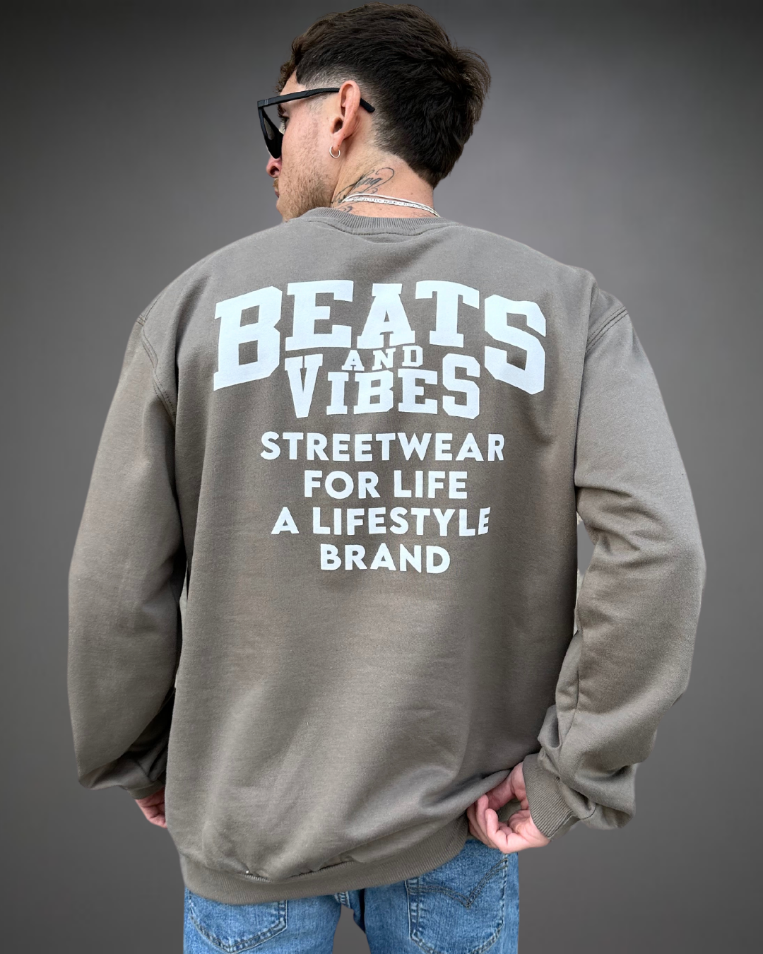 Polera Hombre Oversize Beats Tribute - Cocoa