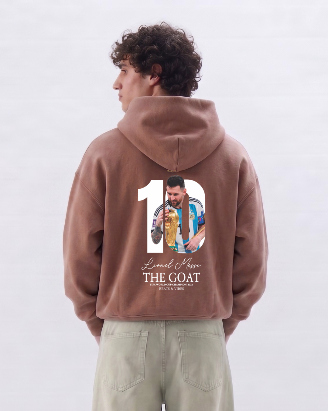 Hoodie "Messi THE GOAT" – Edición Campeón del Mundo / Marrón