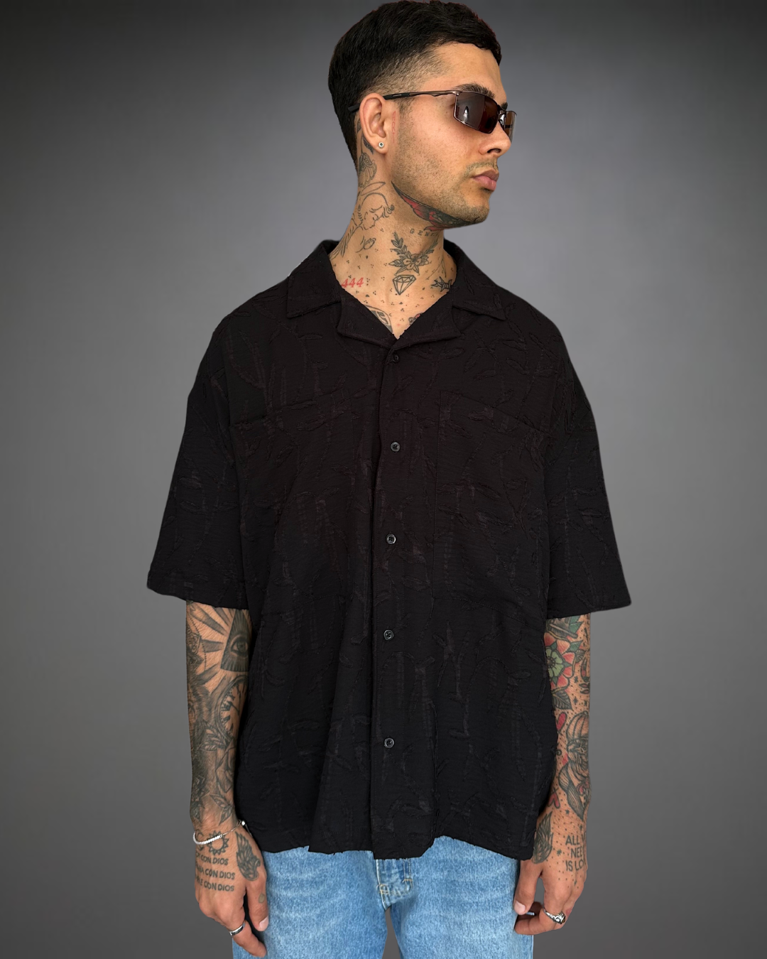 Camisa Hombre Oversize Textura Flores - Negro