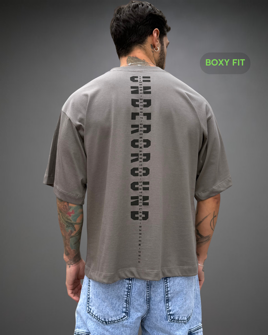 Polo Hombre Boxy Fit UNDERGROUND - Plomo