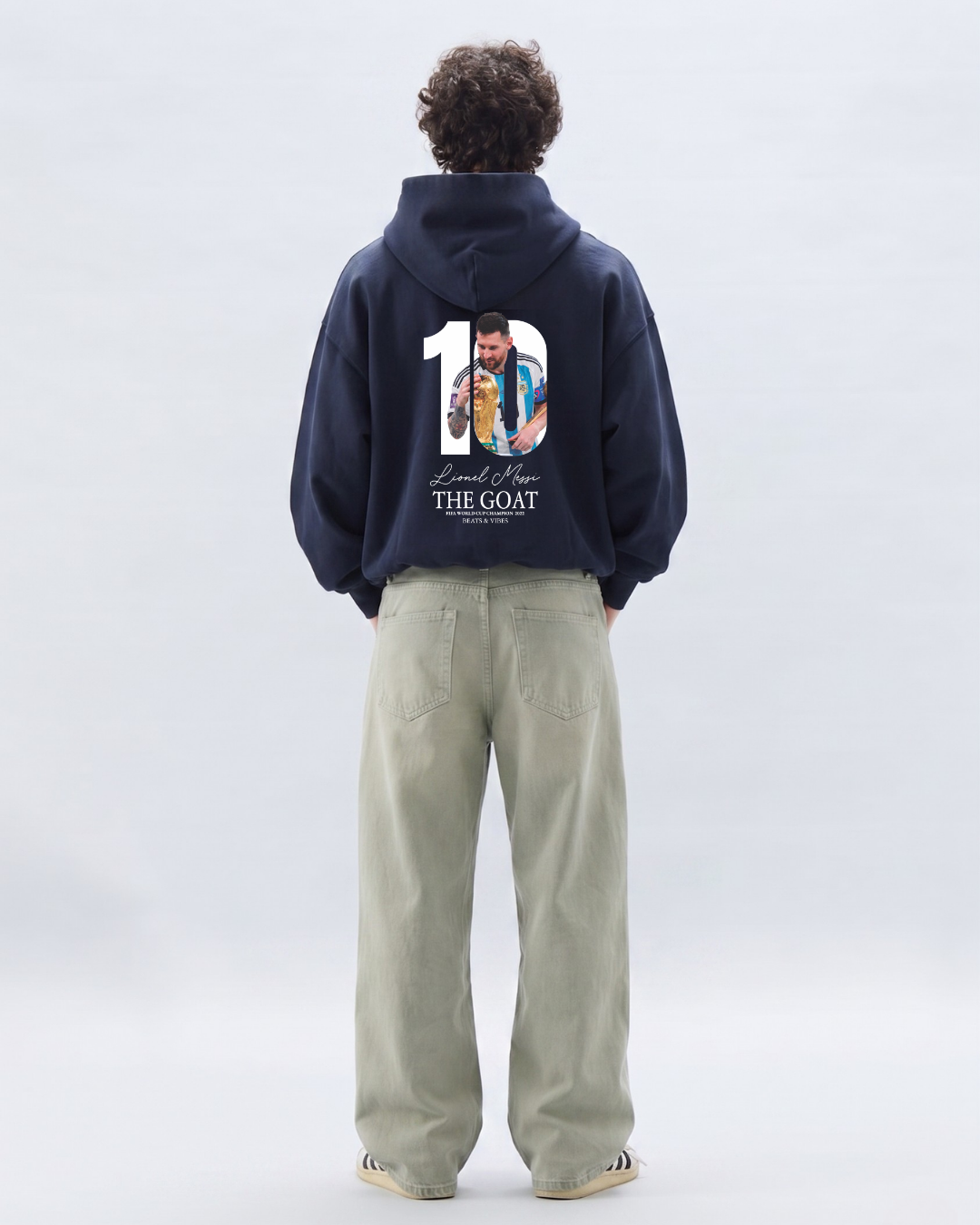 Hoodie "Messi THE GOAT" – Edición Campeón del Mundo / Azul Noche