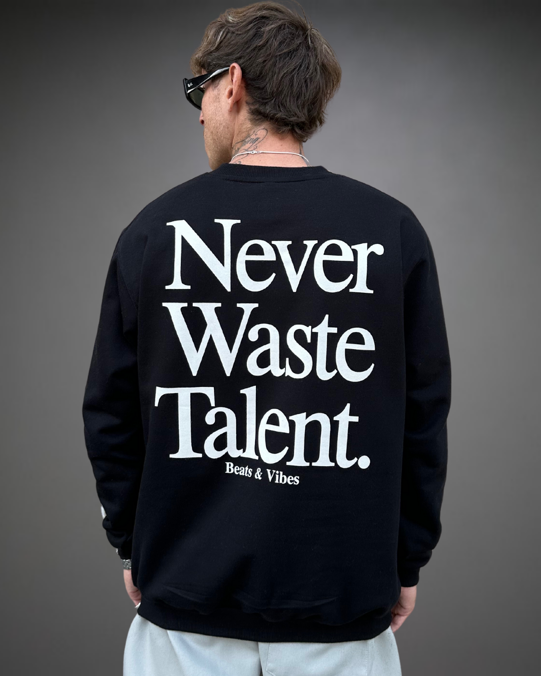 Polera Hombre Oversize Never Waste Talent - Negro