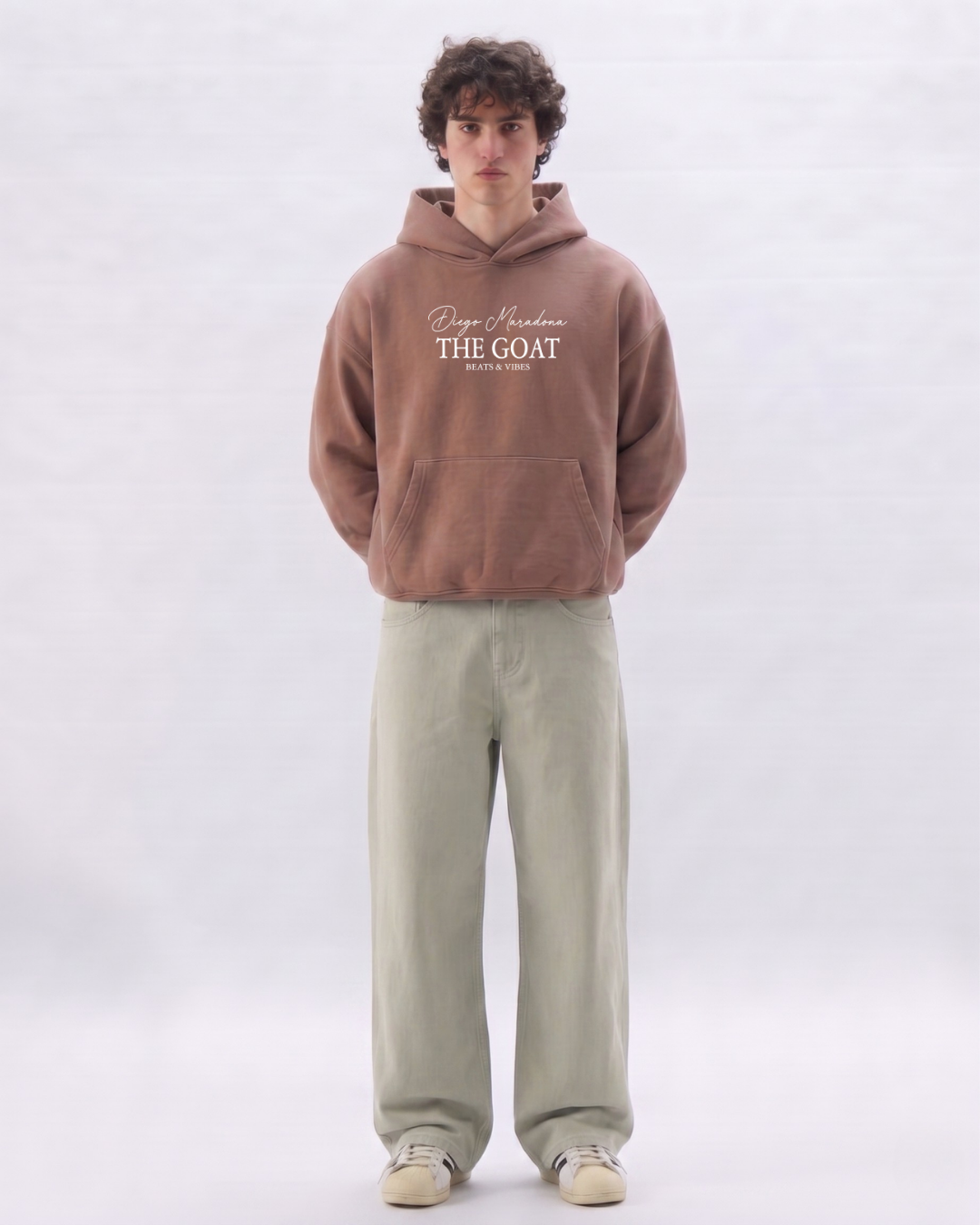 Hoodie "Maradona THE GOAT" – Edición Campeón del Mundo / Marrón