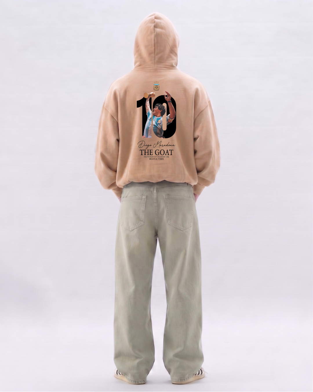 Hoodie "Maradona THE GOAT" – Edición Campeón del Mundo / Arena