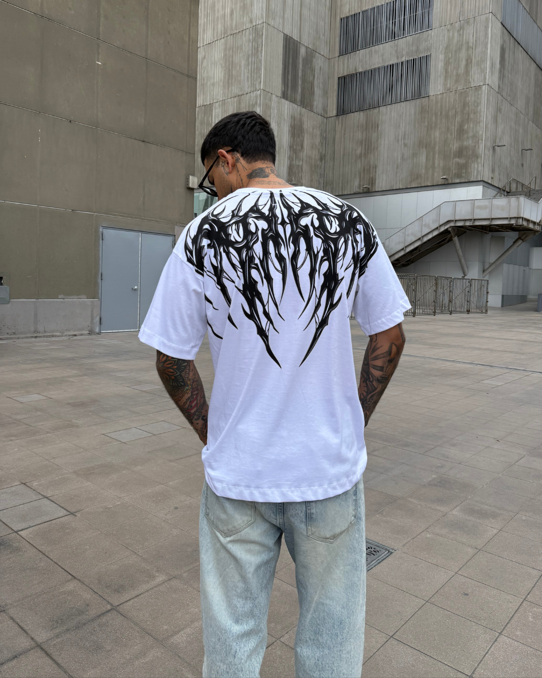 Polo Hombre Oversize True Tribal - Blanco