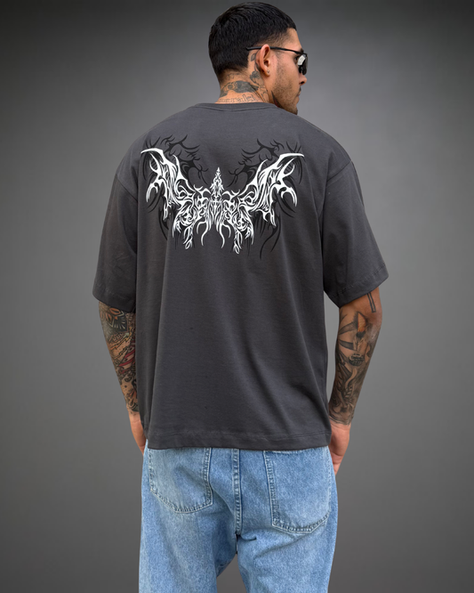 Polo Hombre Boxy Fit Demon 2.0 - Plomo