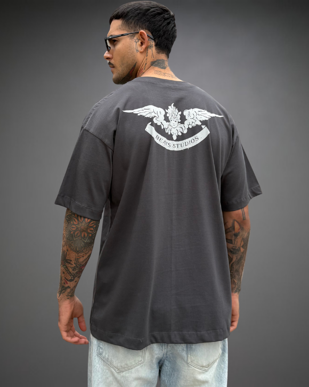 Polo Hombre Oversize Angel Studios Ft - Plomo