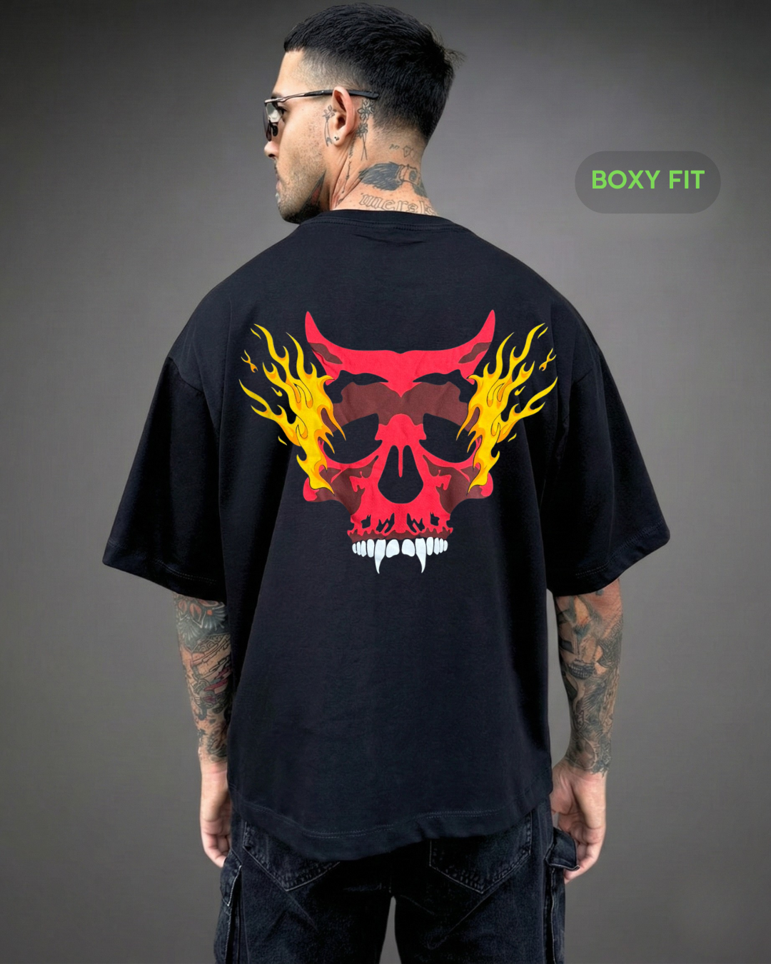 Polo Hombre Boxy Fit Skull on Fire - Negro