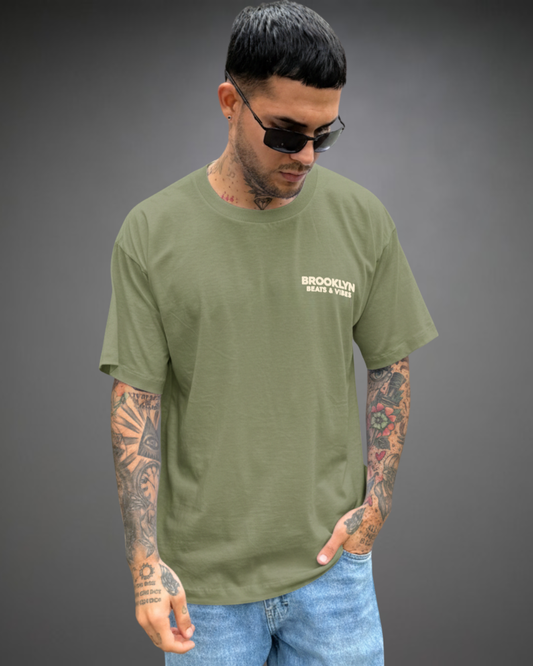 Polo Hombre Oversize Brooklyn District - Verde