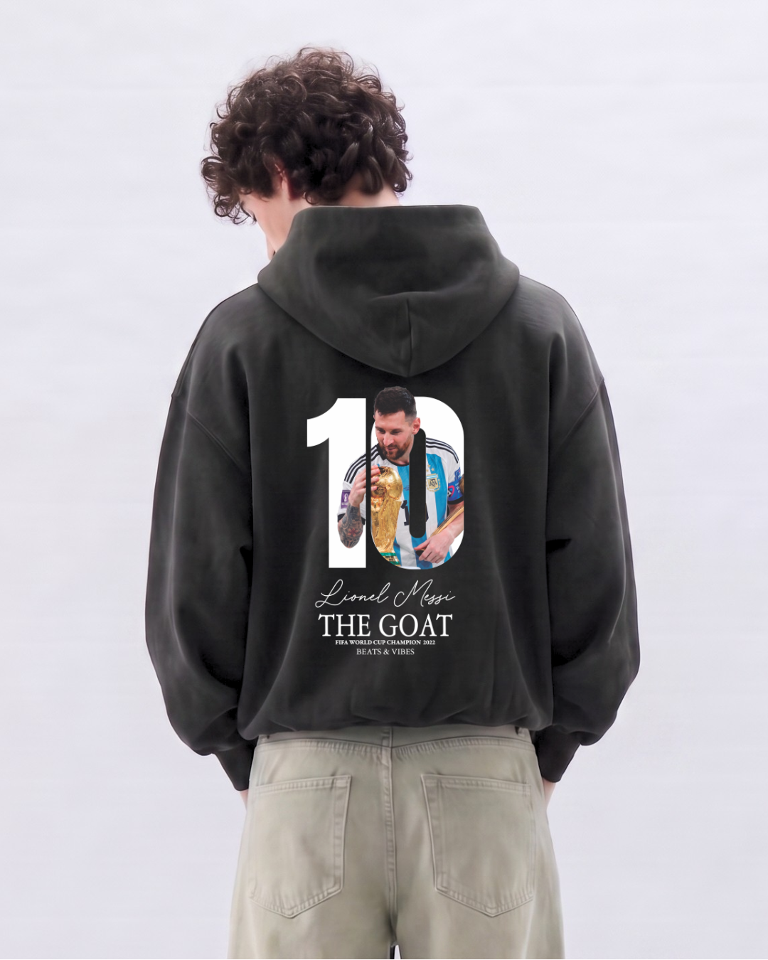 Hoodie "Messi THE GOAT" – Edición Campeón del Mundo / Negro