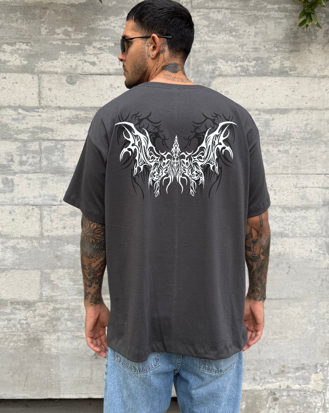Polo Hombre Oversize Demon 1.0 - Plomo