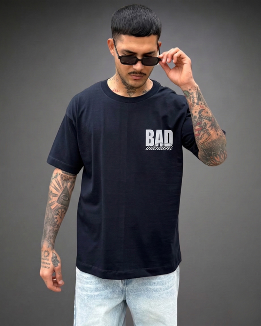 Polo Hombre Oversize Bad Intentions - Azul Noche