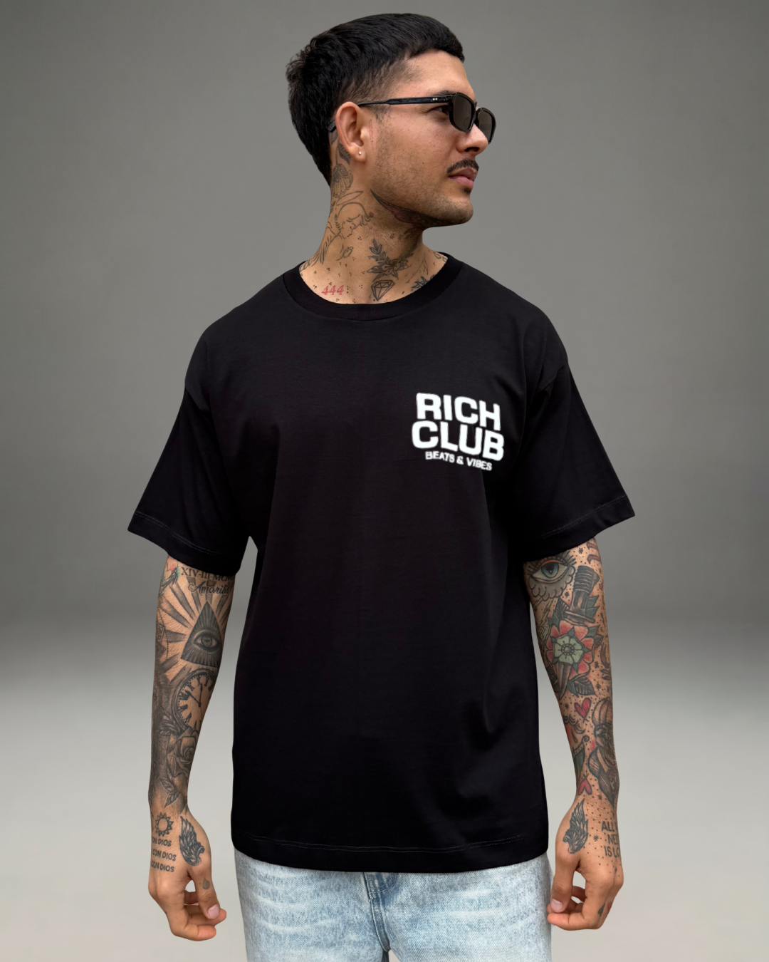 Polo Hombre Oversize Rich Club - Negro