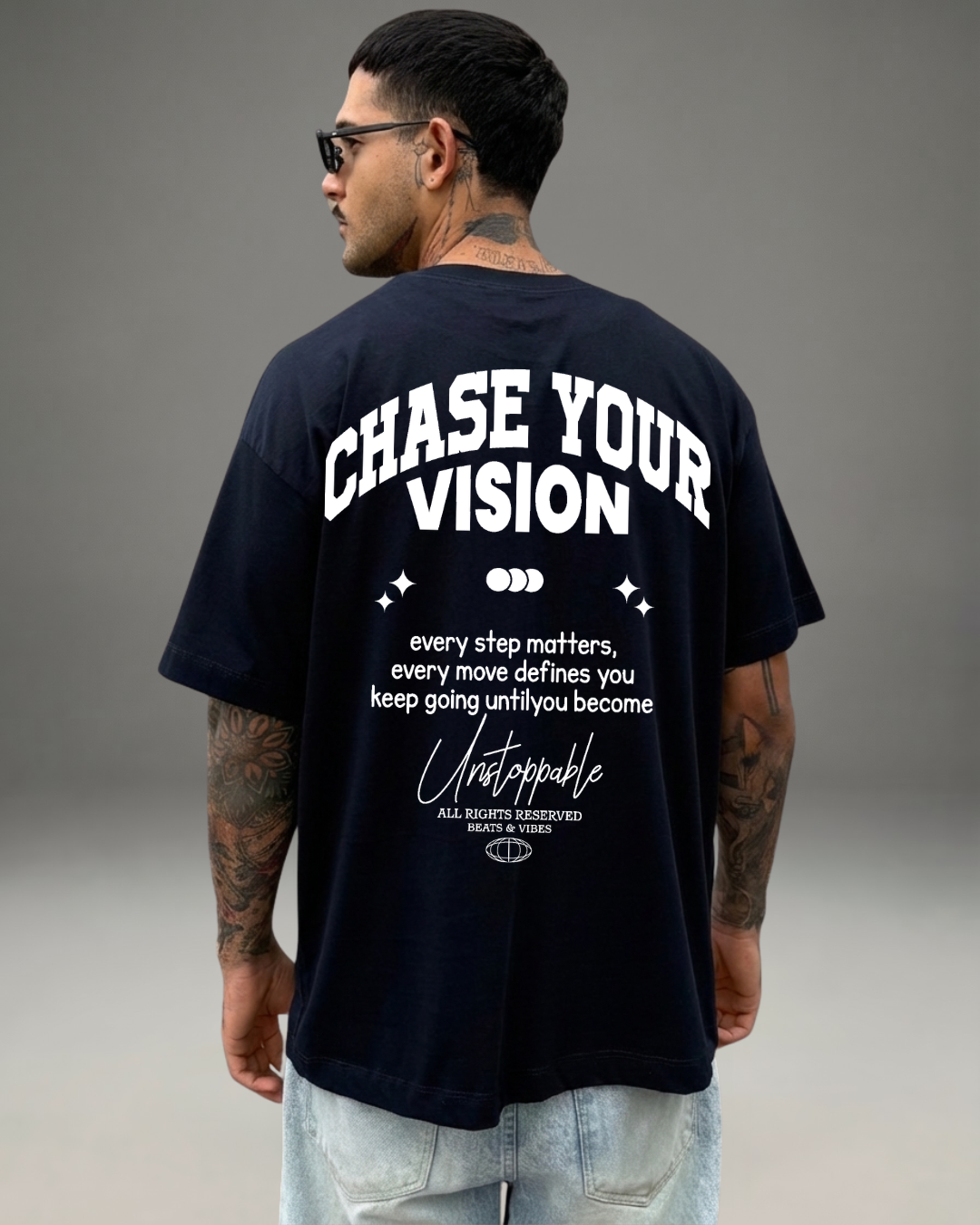 Polo Hombre Oversize Chase Your Vision - Azul Noche
